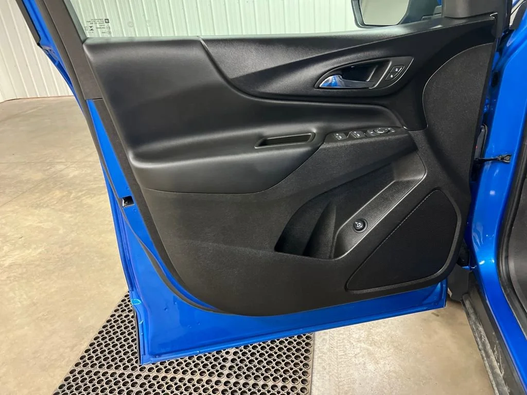 2024 Chevrolet Equinox LT - Photo 15