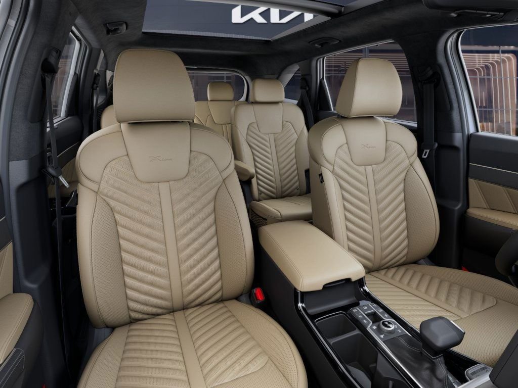 New 2024 White Kia X-Line SX Prestige image 15