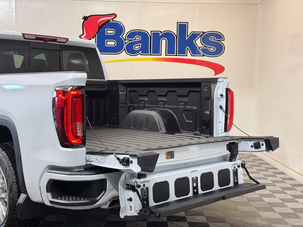 2026 GMC Sierra 1500 Denali - Photo 8
