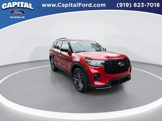 Used 2025 Red Ford ST-Line image 2