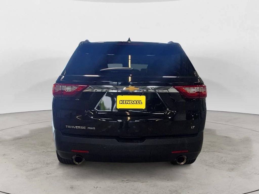 Used 2020 MOSAIC BLACK METALLIC Chevrolet LT Leather image 6