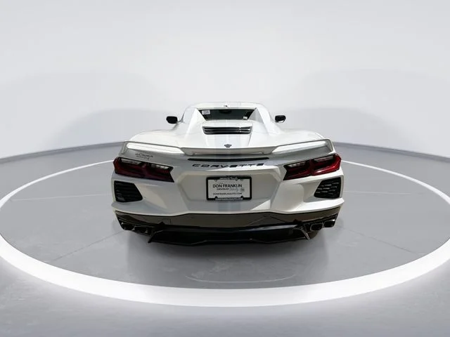 Used 2023 White Chevrolet Stingray image 7