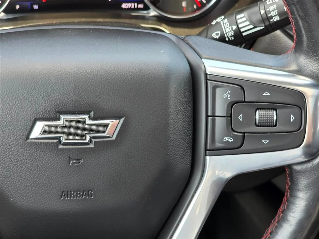 Used 2021 Silver Chevrolet RS image 17