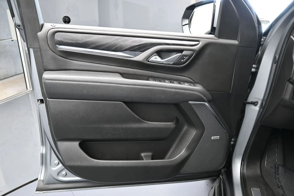 Used 2024 Sterling Metallic GMC Denali image 14