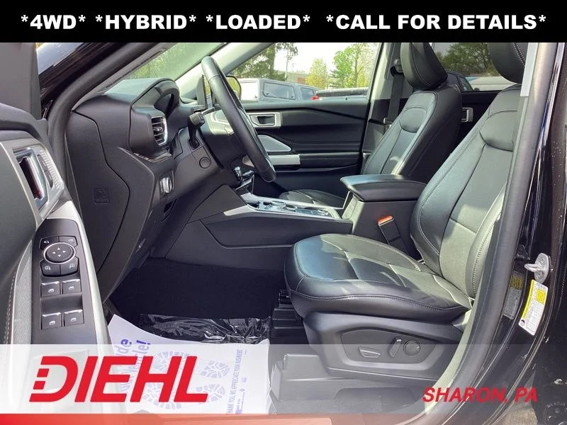 Used 2023 Black Ford Limited image 25
