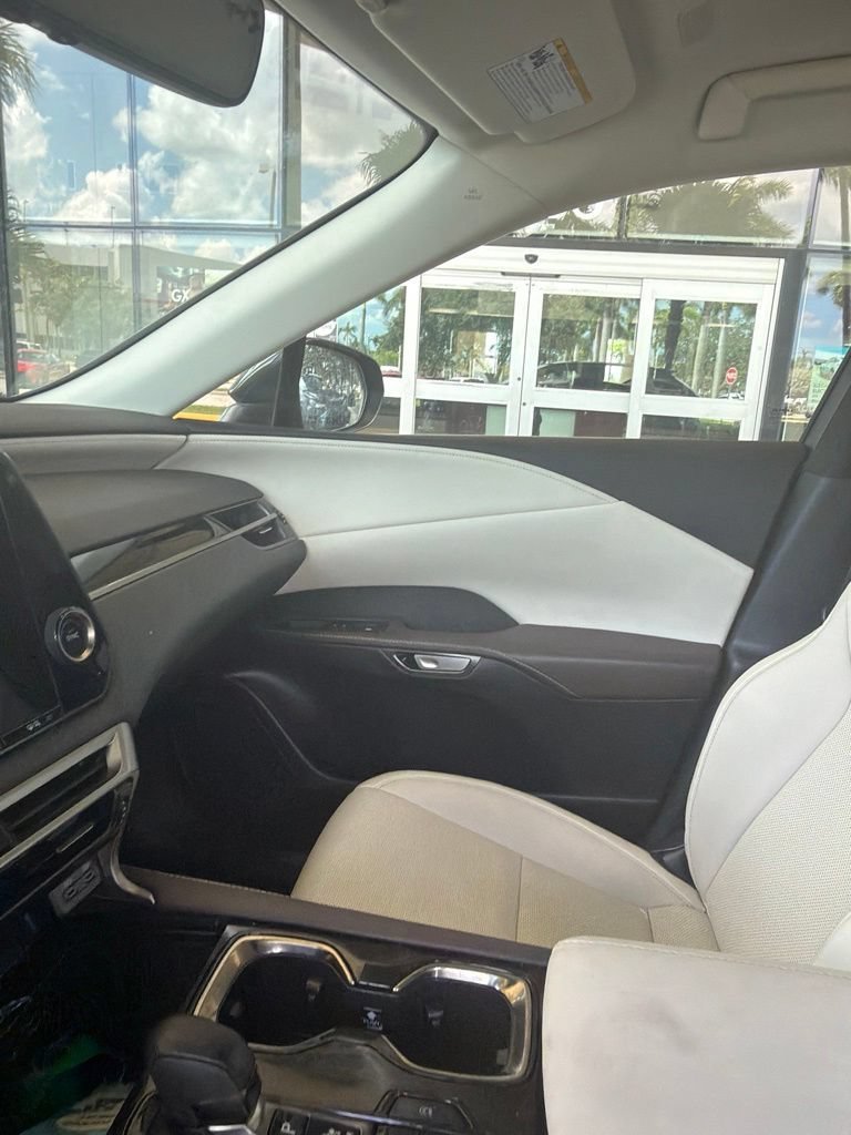 Used 2023 Green Pearl Lexus RX 350 image 2