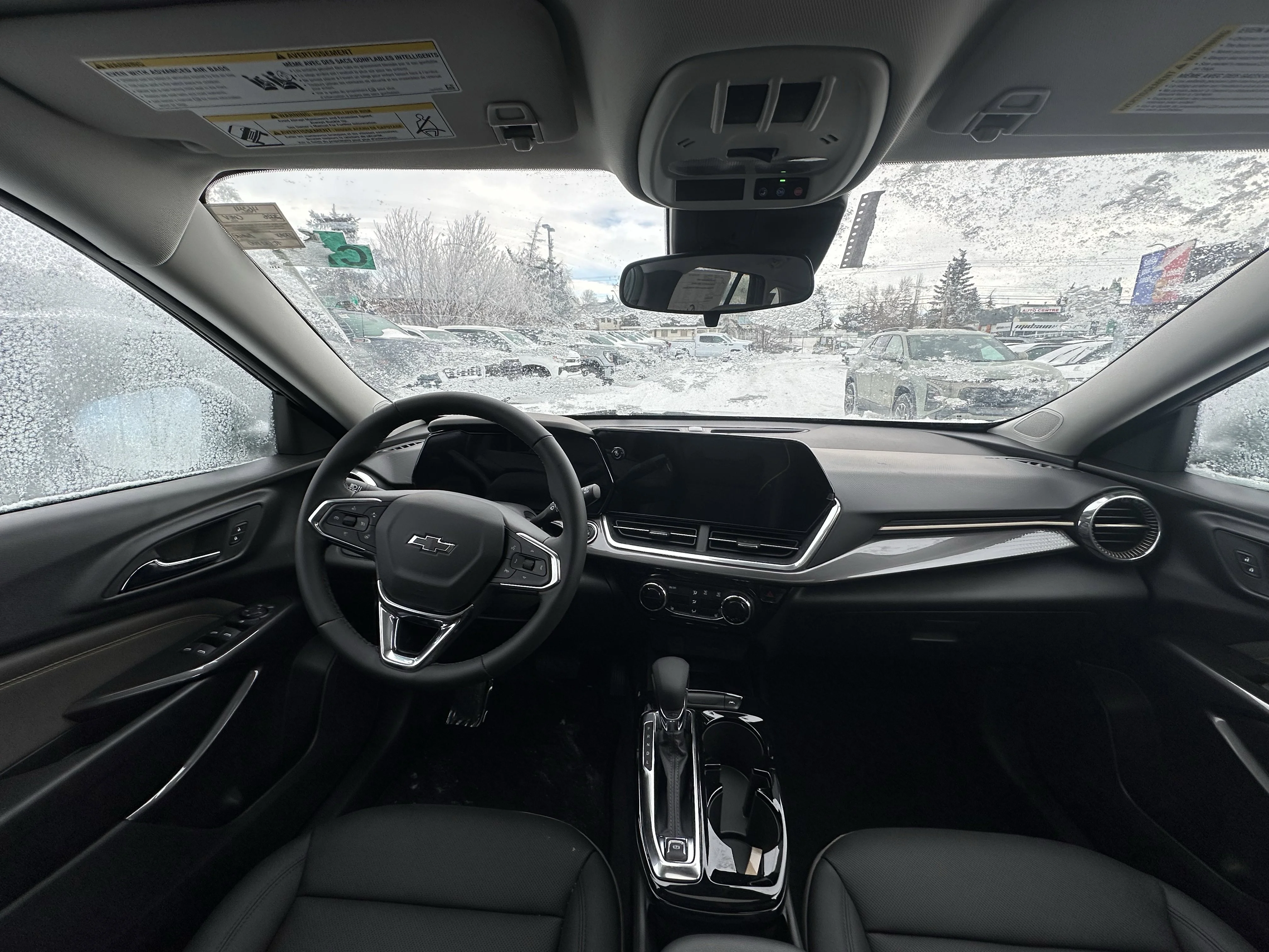 New 2026 Mosaic Black Metallic Chevrolet ACTIV image 17