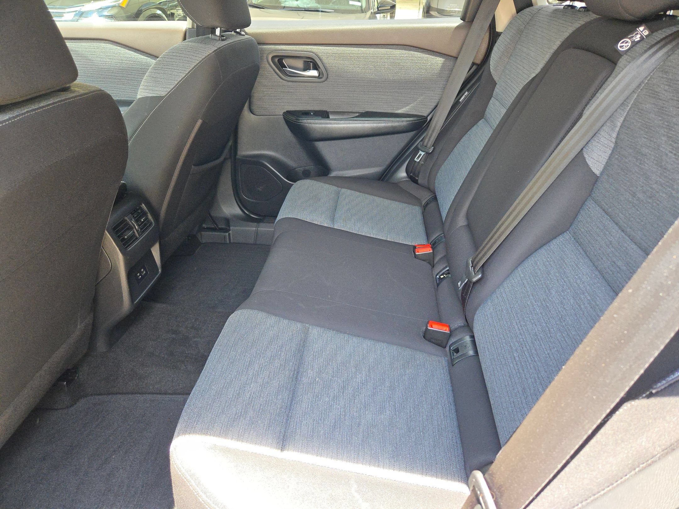 Used 2023 Gun Metallic Nissan SV image 13