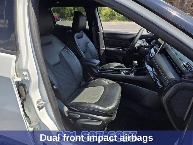 Used 2024 White Jeep Latitude image 22