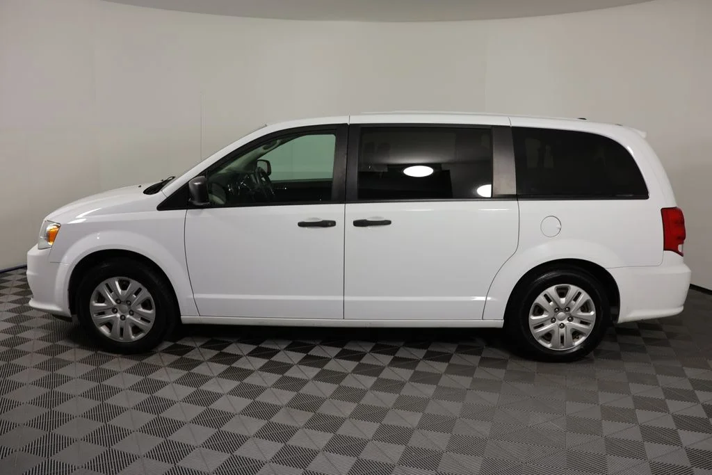 Used 2019 White Dodge SE image 5