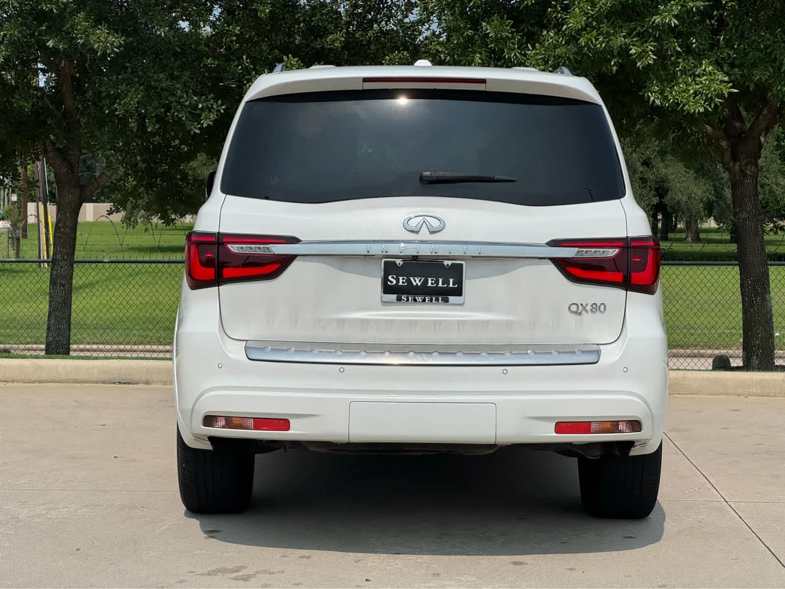 Certified Used 2023 Moonstone White INFINITI SENSORY image 7