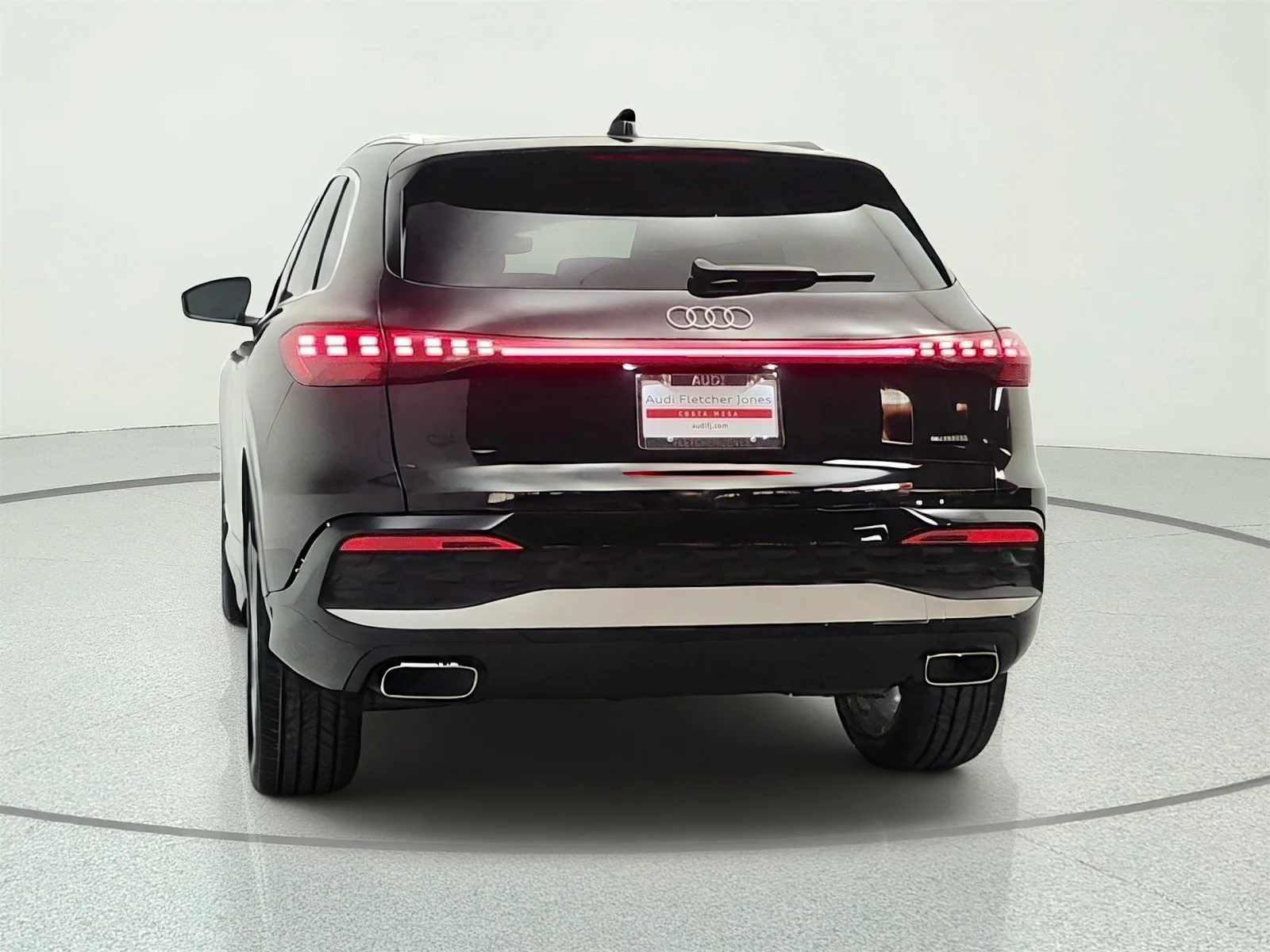 Used 2025 Mythos Black Metallic Audi Premium Plus image 6