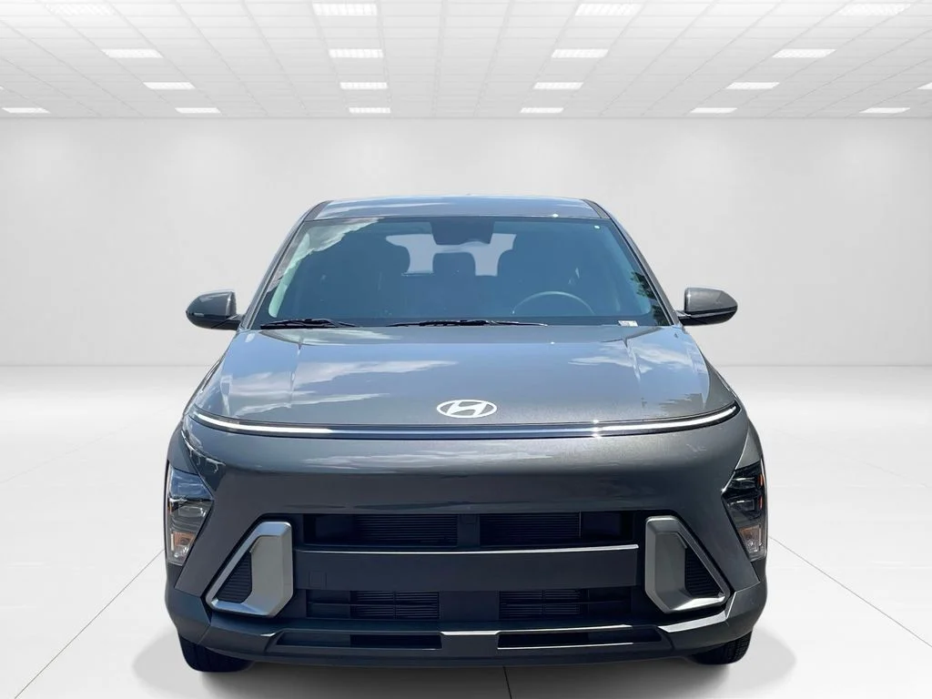 New 2026 Gray Hyundai SE image 2