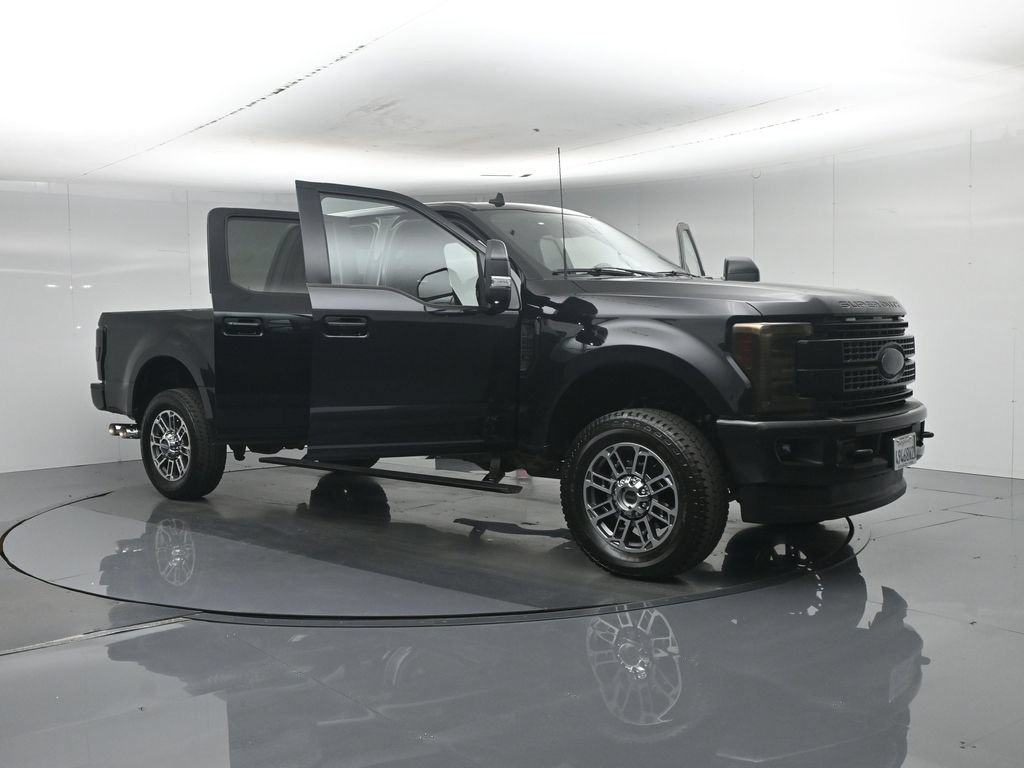 Used 2019 Black Ford Platinum image 39
