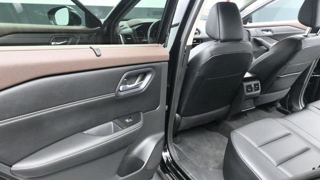Used 2023 Black Nissan SV image 22