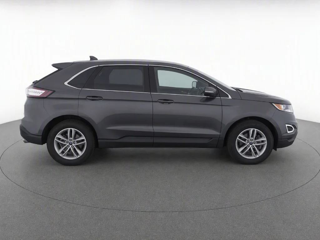 Used 2017 Magnetic Metallic Ford SEL image 8