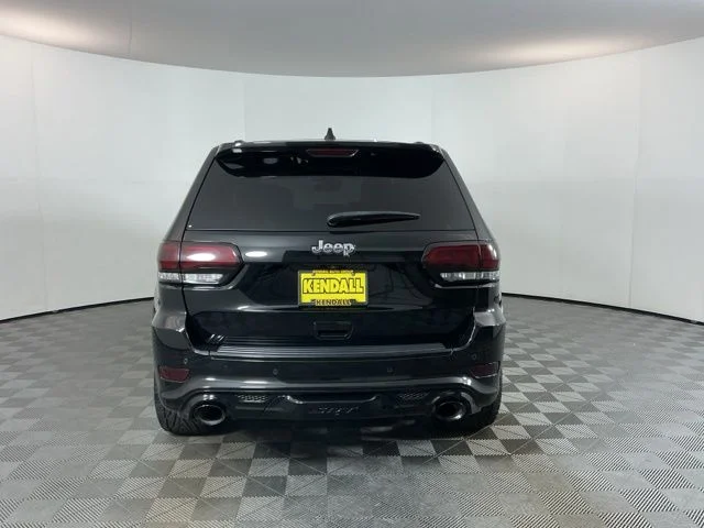 Used 2017 Diamond Black Crystal Pearlcoat Jeep SRT image 6