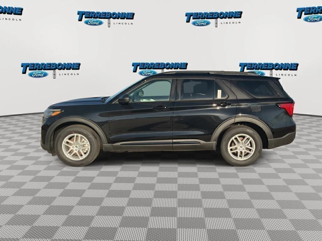 New 2026 Agate Black Metallic Ford Active image 5