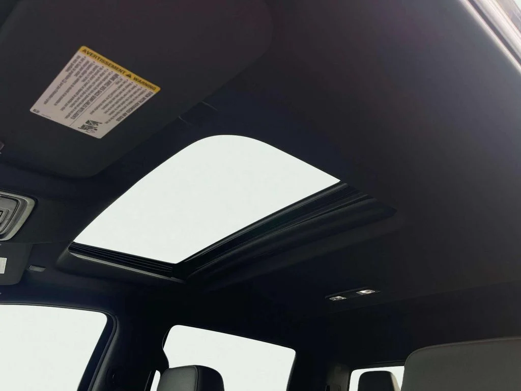 Used 2021 Ebony Twilight Metallic GMC AT4 image 9