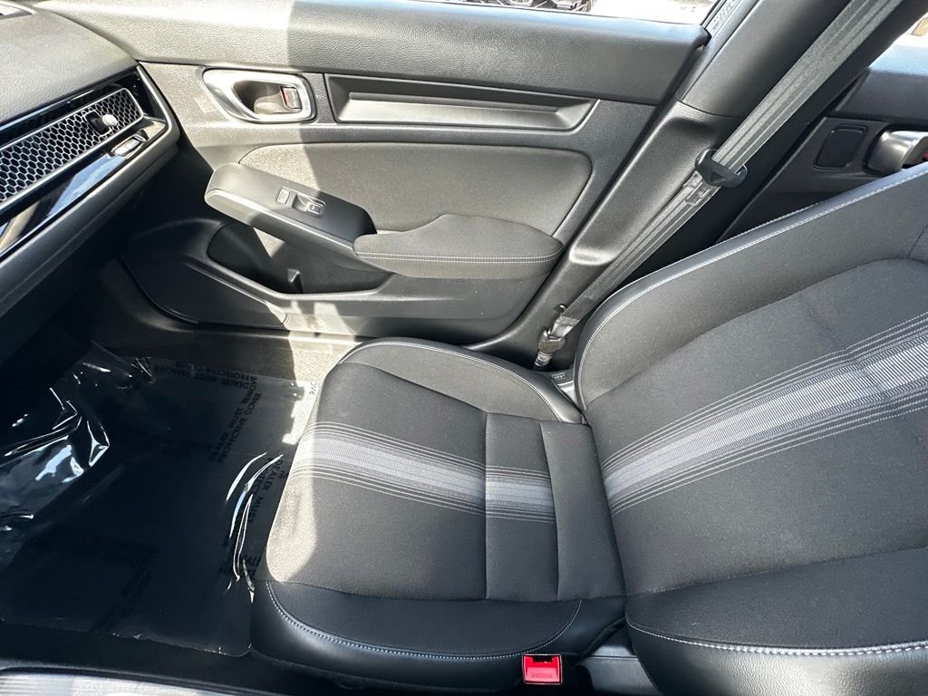 Used 2023  Honda Sport image 33