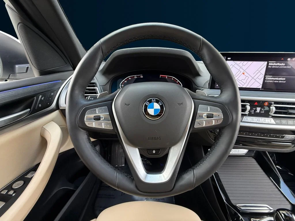 Used 2024 White BMW sDrive30i image 13