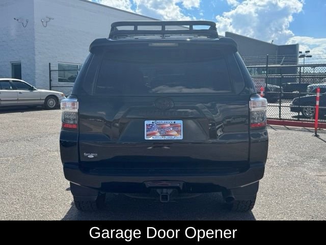 Used 2020 Midnight Black Metallic Toyota SR5 Premium image 4