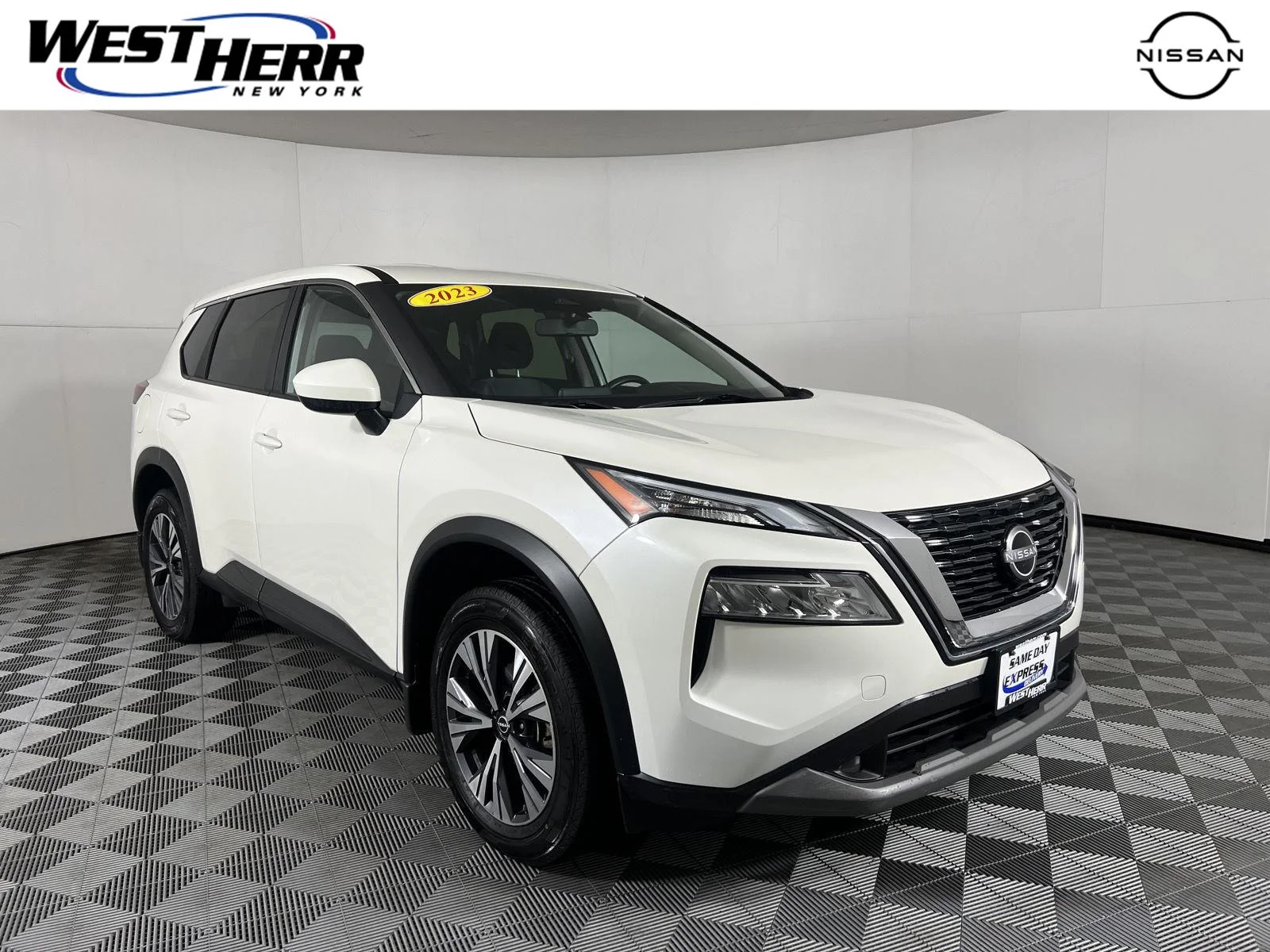 Used 2023 Pearl White Tricoat Nissan SV image 1