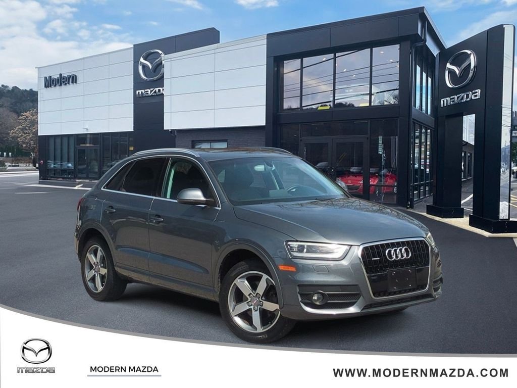 2015 Audi Q3 2.0T quattro tiptronic Premium Plus's photo