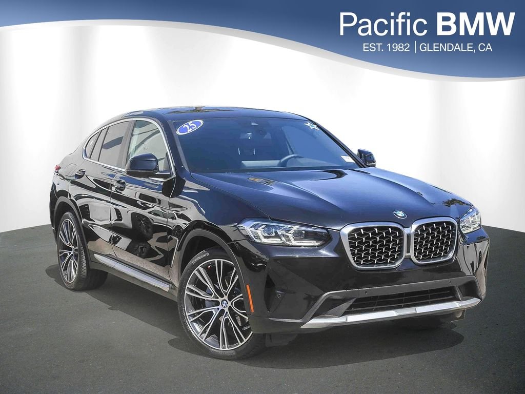 2025 BMW X4 xDrive30i's photo