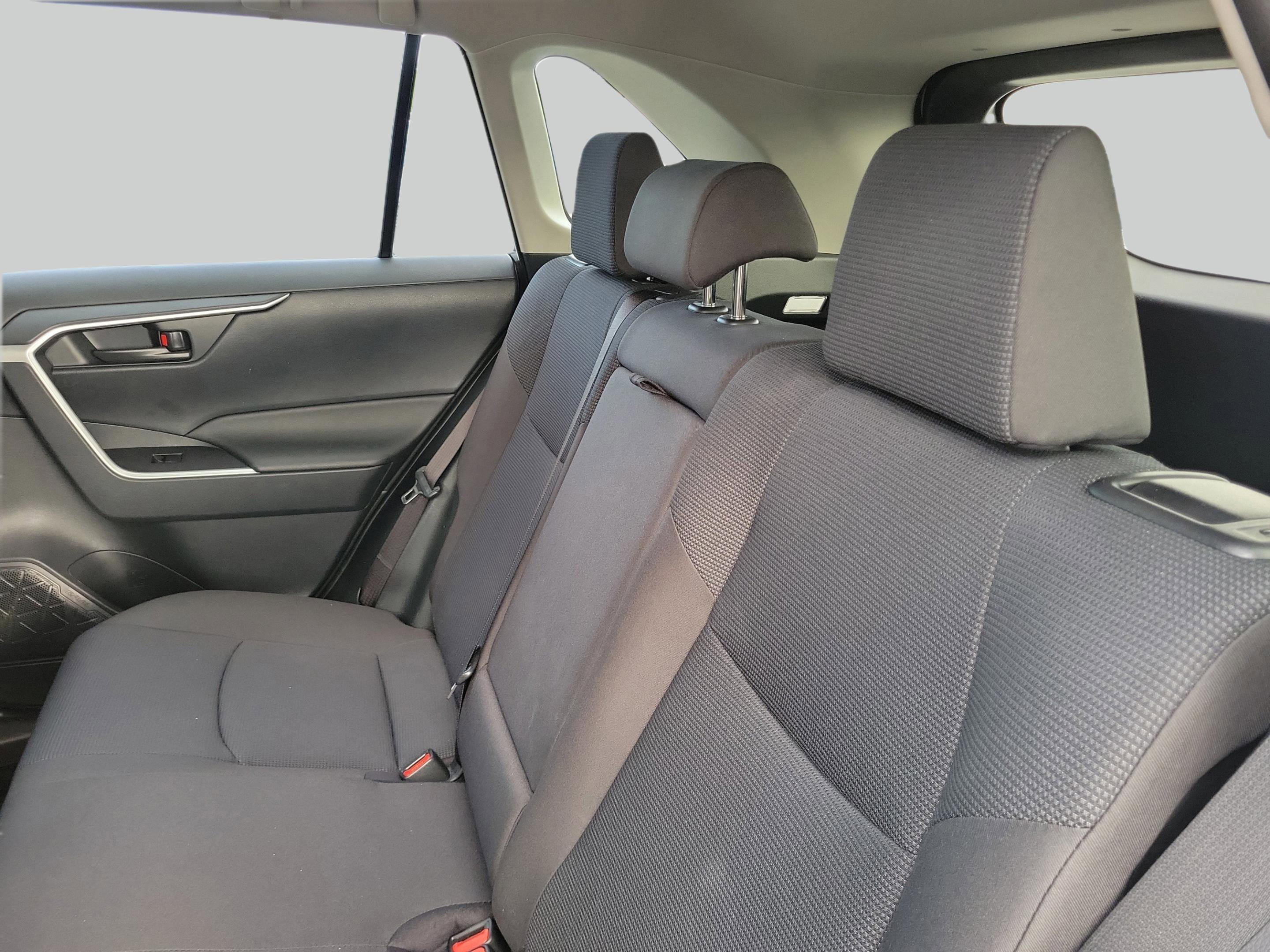 Used 2025 Ice Cap Toyota LE image 11