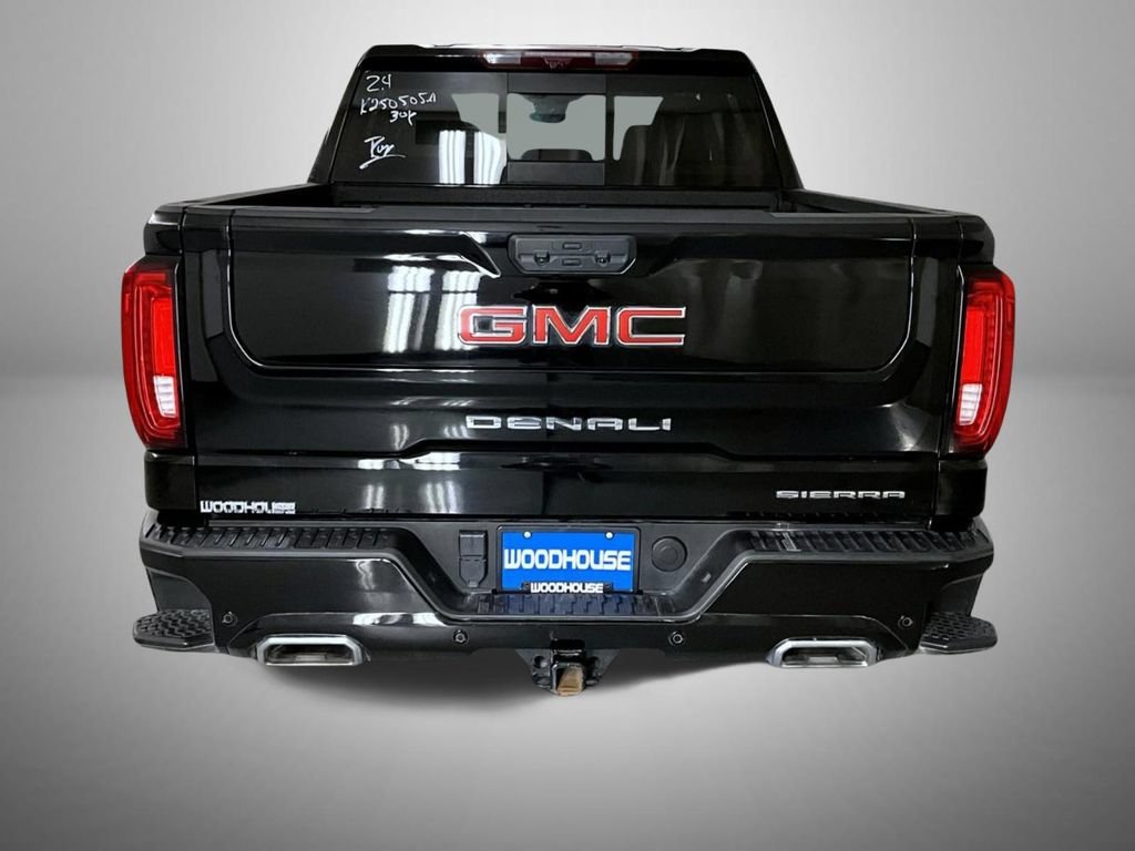 Used 2024 Onyx Black GMC Denali image 7