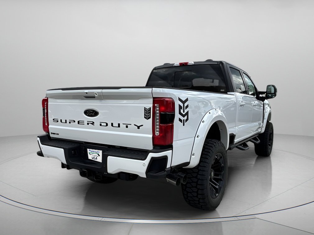Used 2025 Star White Metallic Tri-Coat Ford Lariat image 3