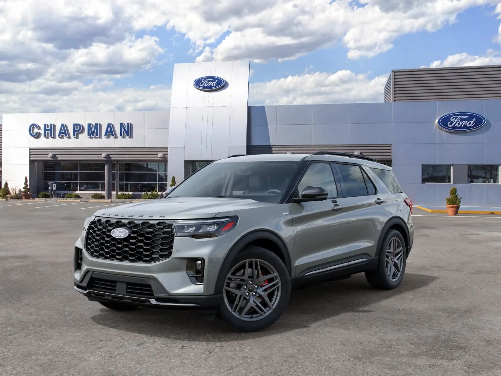 New 2027 Avalanche Gray Ford ST-Line image 2