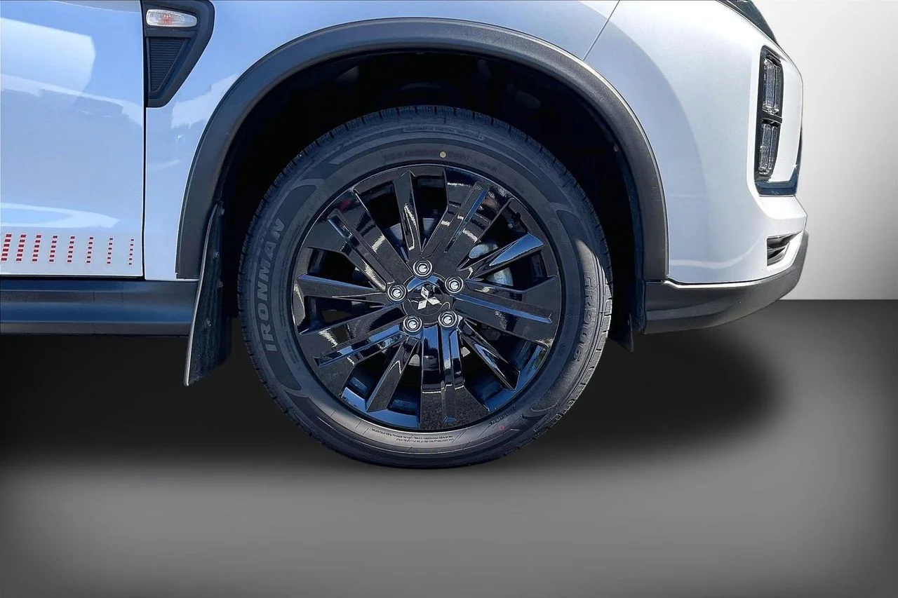 Used 2024  Mitsubishi RALLIART image 31