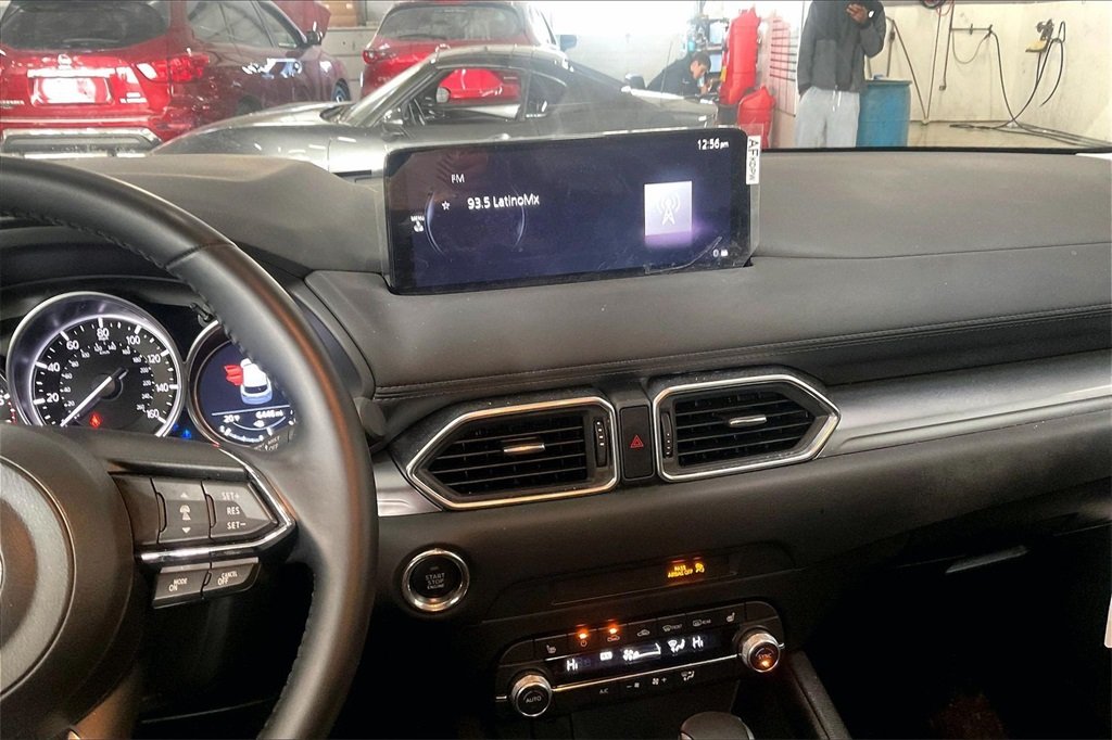 2025 MAZDA CX-5 - Image 4