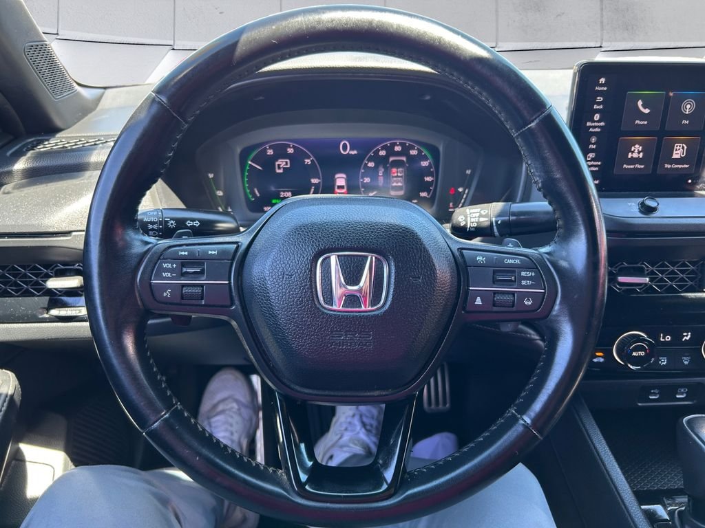 Used 2024  Honda Sport image 9