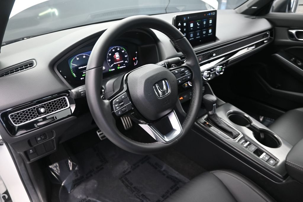 Used 2025 White Honda Sport image 16