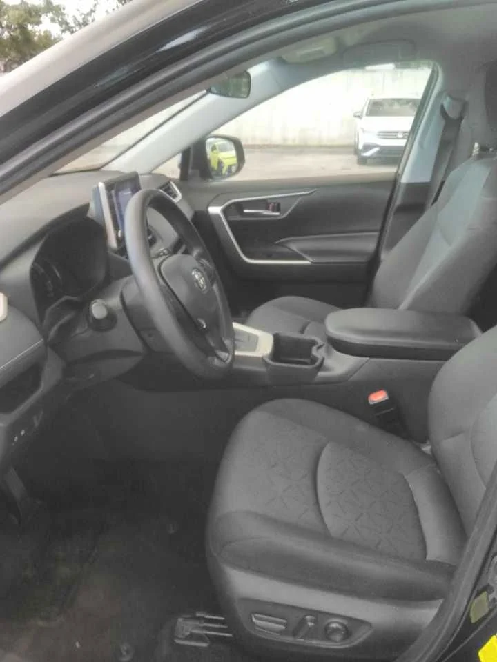 Used 2024 Black Toyota XLE image 2
