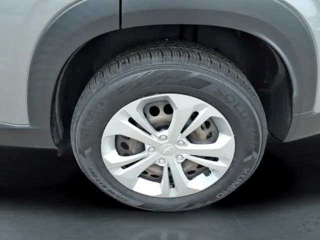 Used 2024 Gray Chevrolet LS image 14