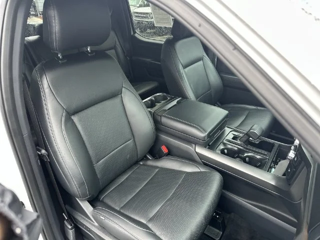 Used 2024 White Ford XLT image 27