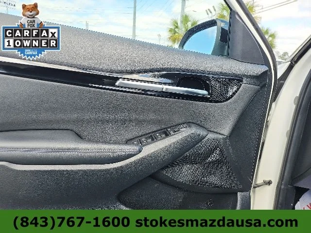 Used 2023 White Kia S image 13