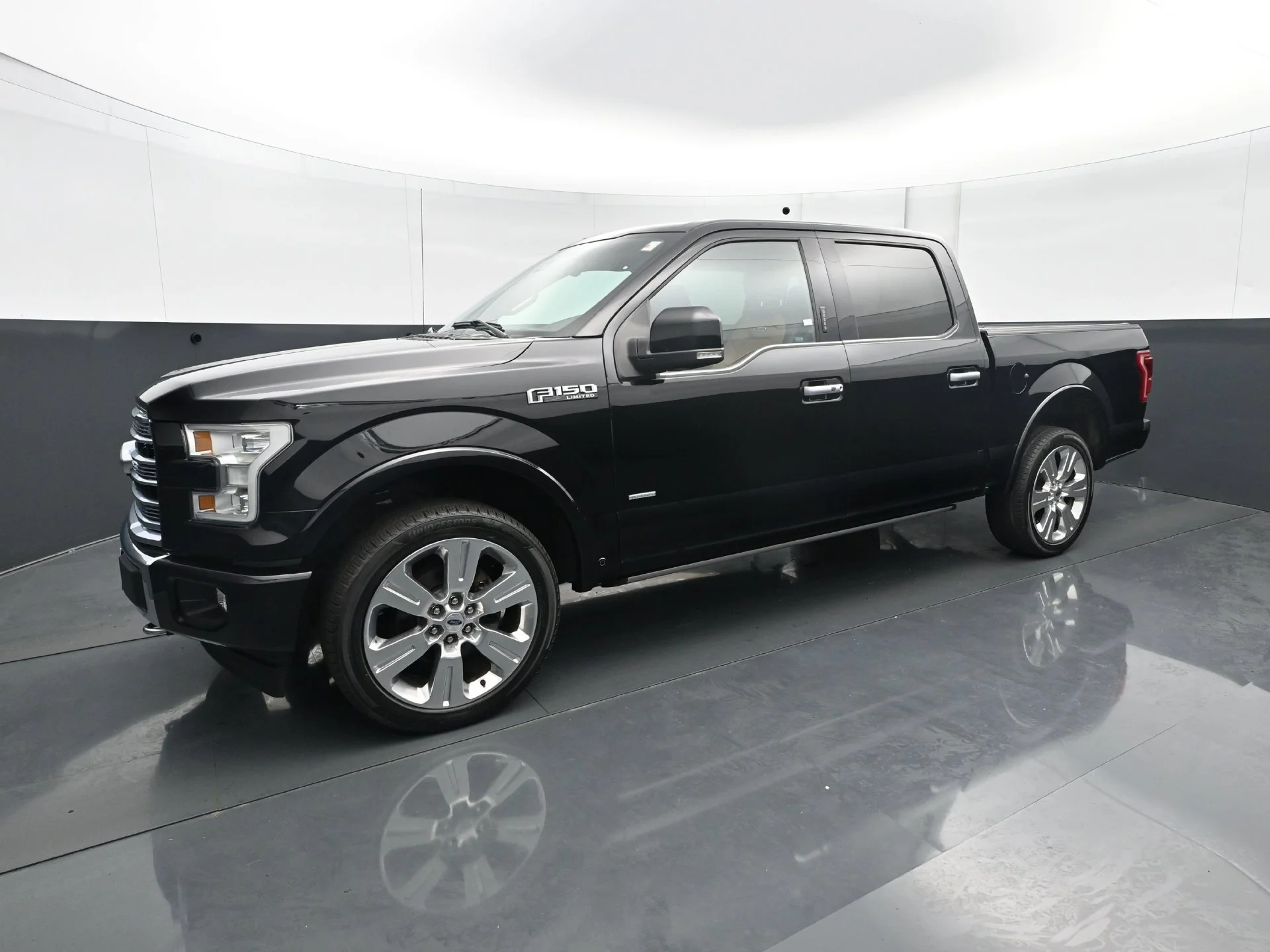 Used 2017 Ford F-150 Limited with VIN 1FTEW1EG6HFC62923 for sale in Bloomington, Minnesota