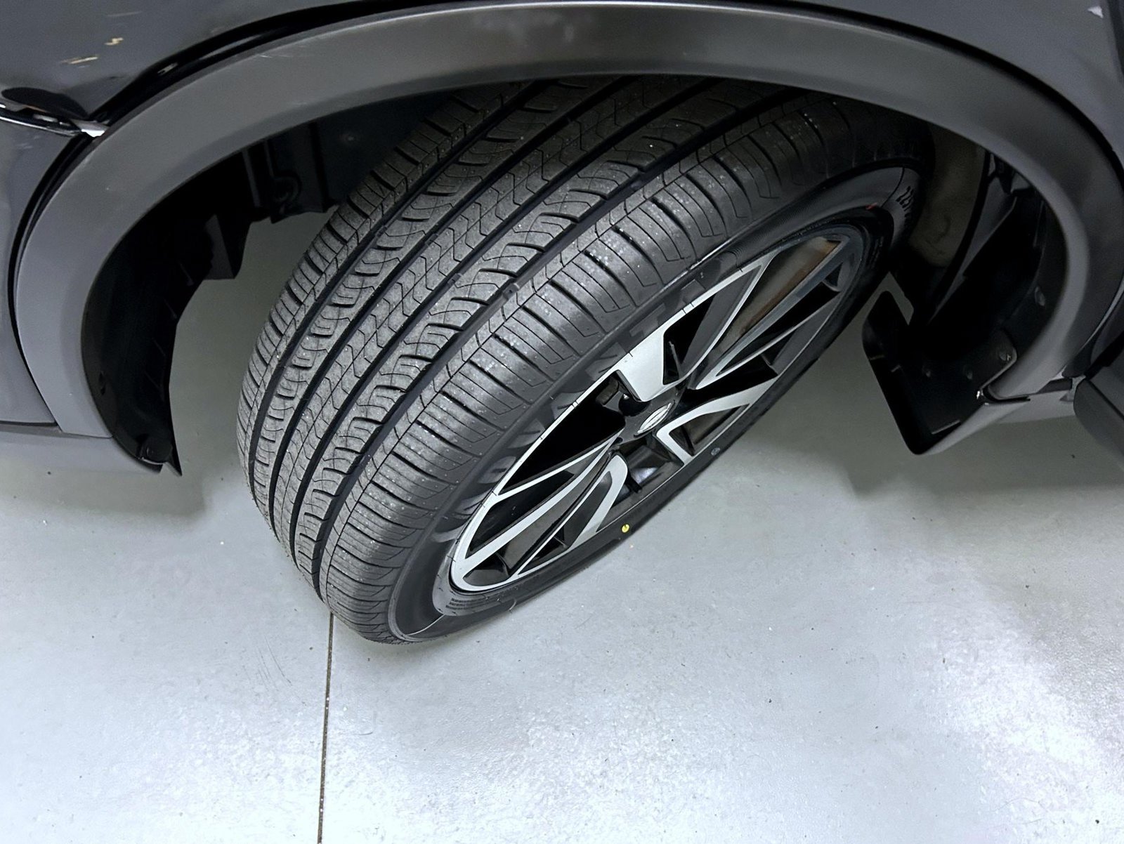 Used 2019 Black Nissan SL image 23