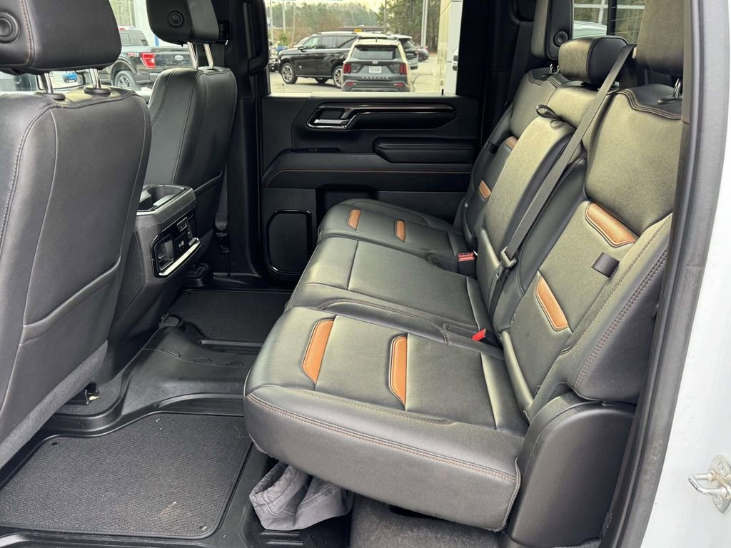 2024 GMC Sierra 2500HD AT4 - Photo 16
