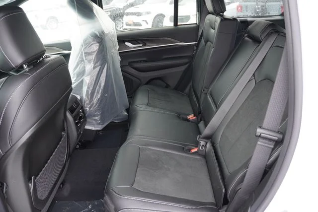 New 2026 Bright White Clearcoat Jeep Laredo image 11