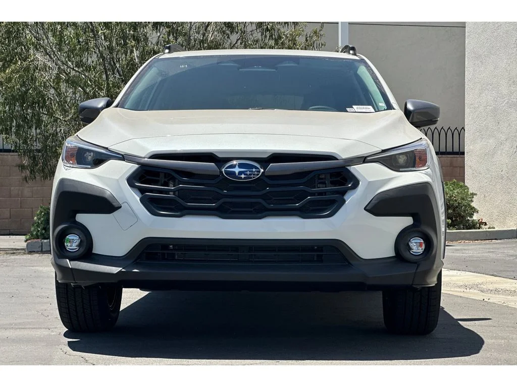 New 2026 CRYSTAL WHITE PEARL Subaru Premium image 2