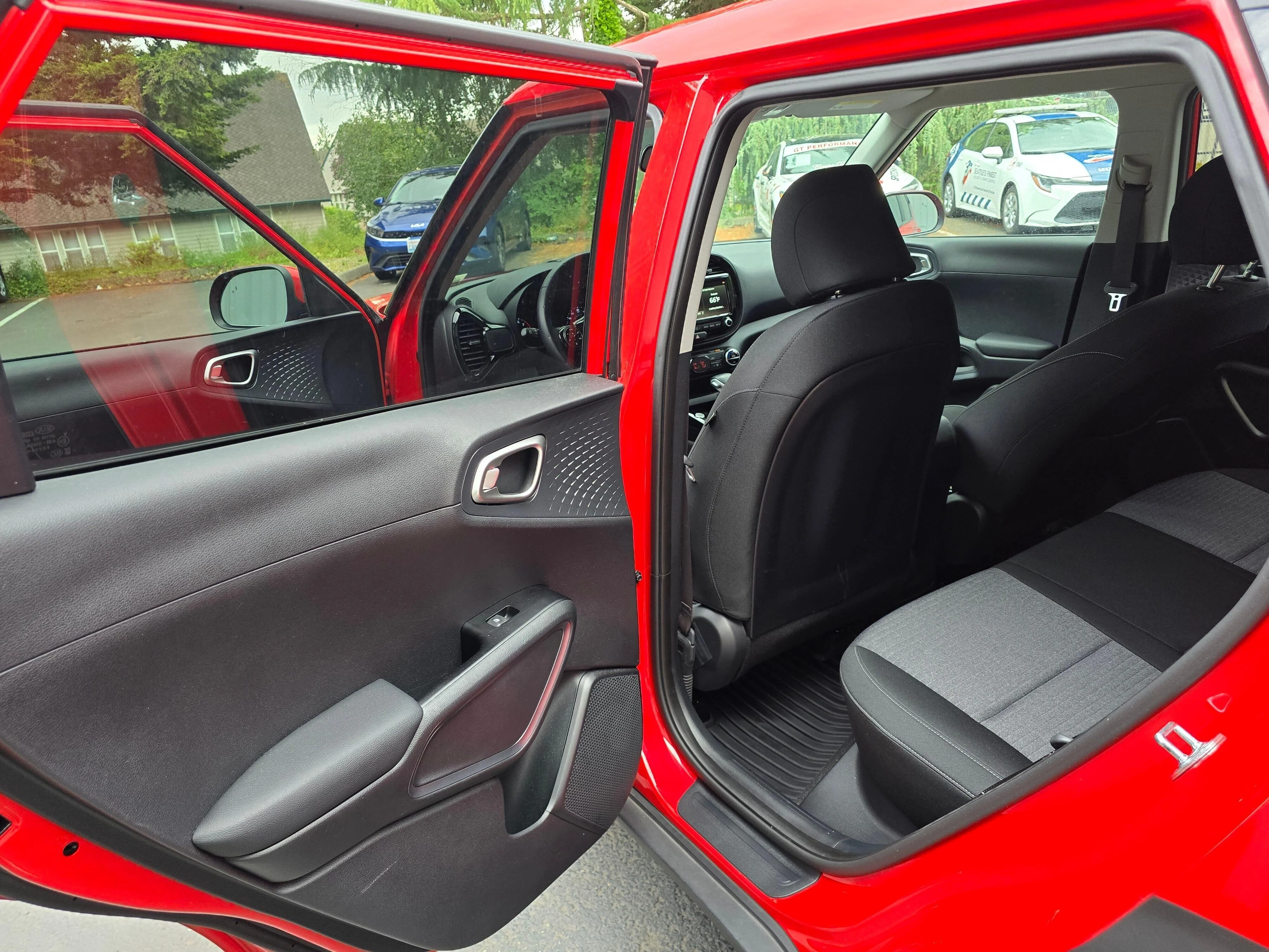 Used 2020 Inferno Red Kia EX image 9