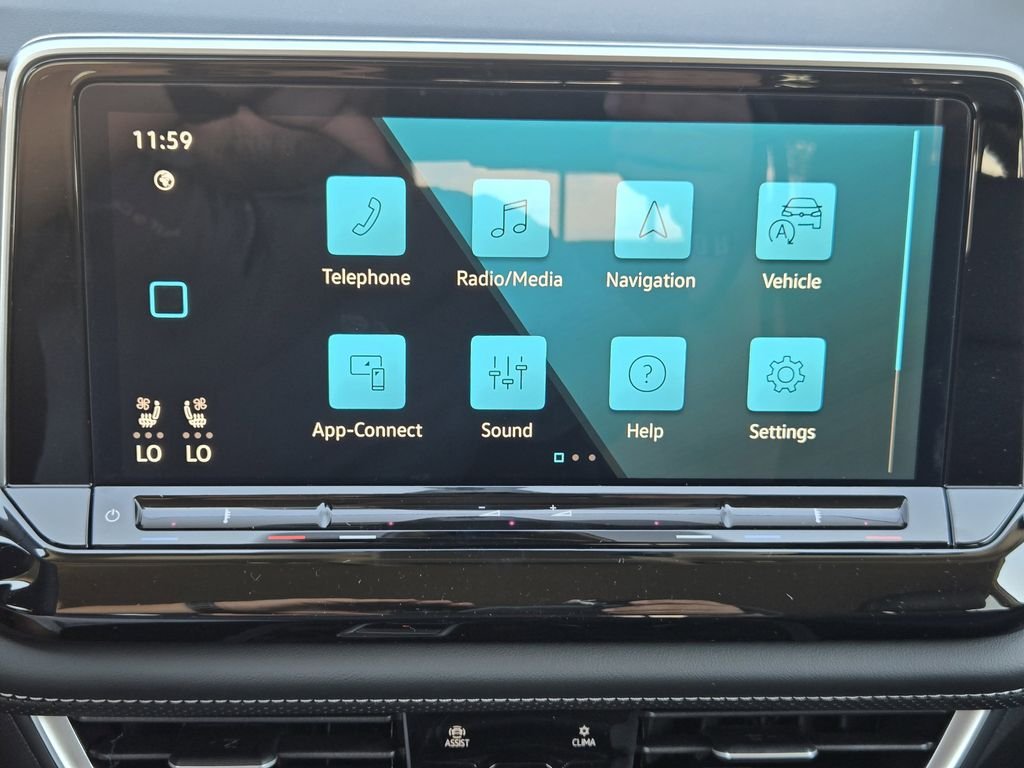 New 2026 White/off-white Volkswagen 2.0T SE w/Technology image 14