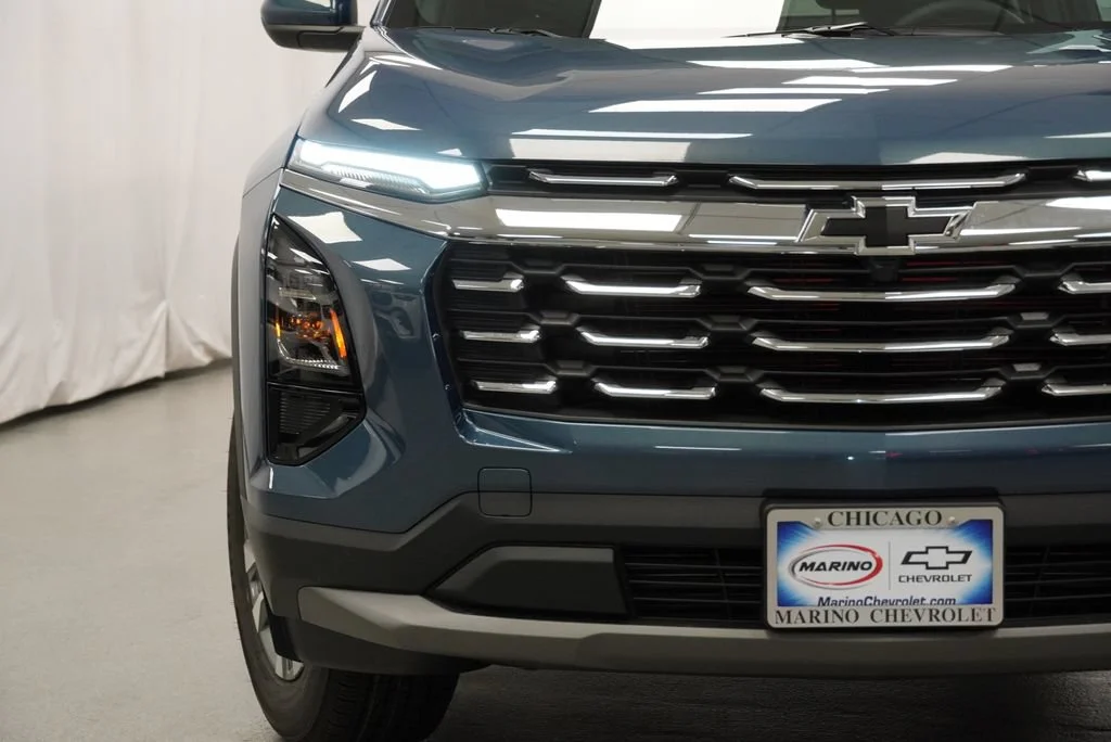 2027 Chevrolet Equinox LT - Photo 32