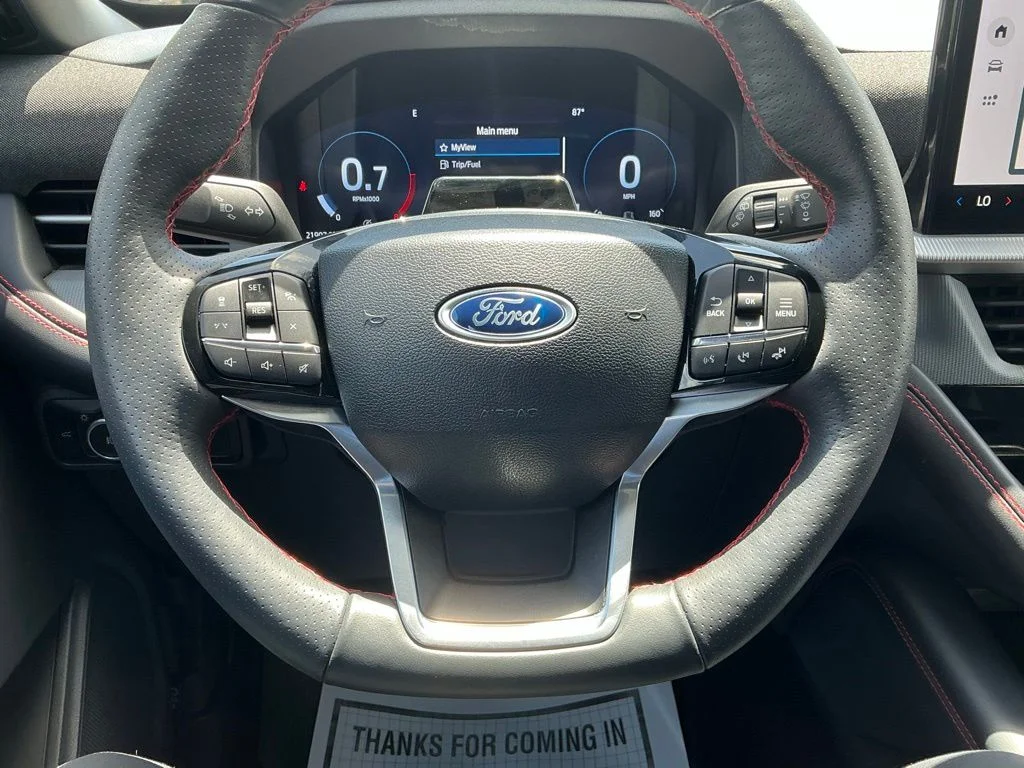 Used 2025 Gray Ford ST-Line image 39